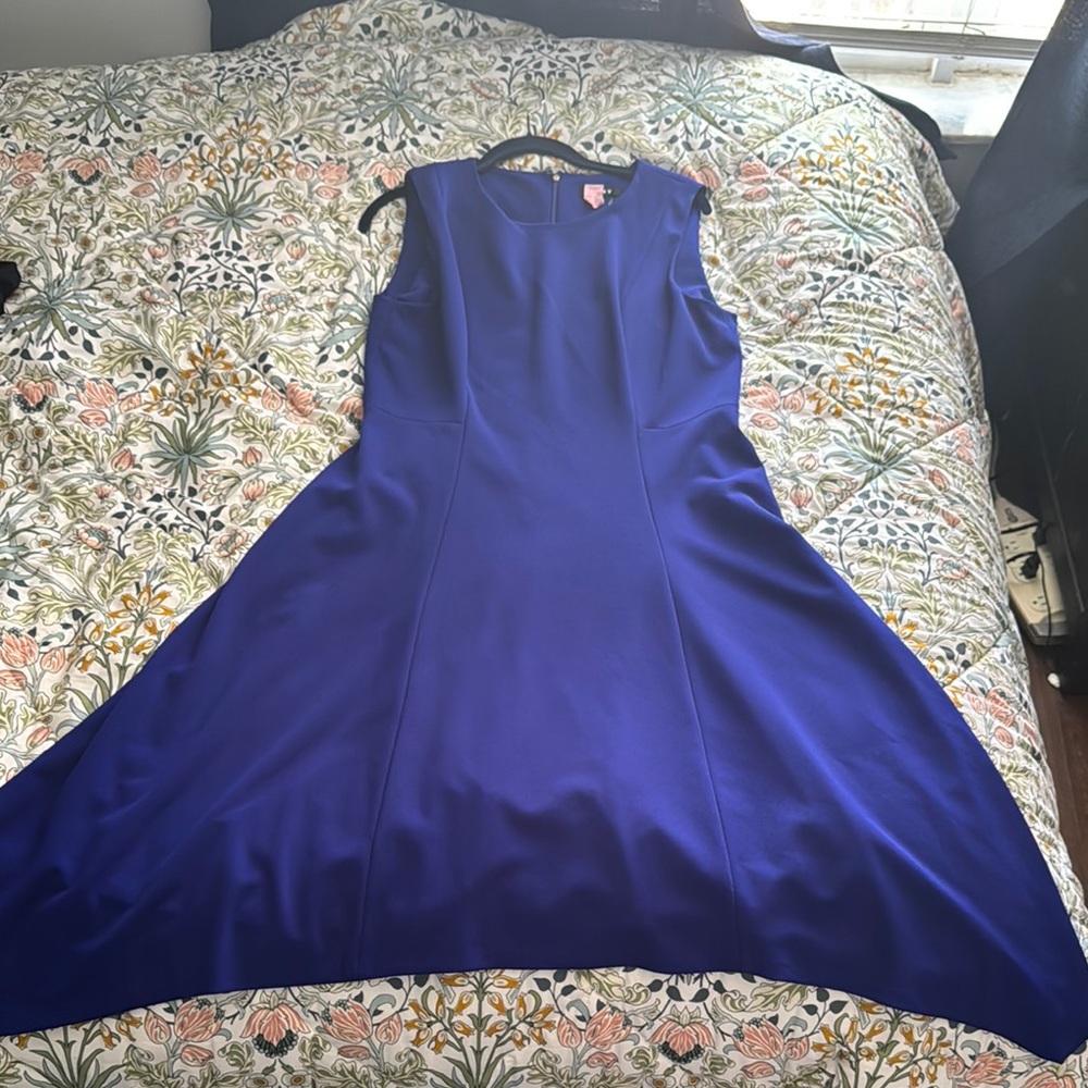 Elegant Blue Sleeveless Dress